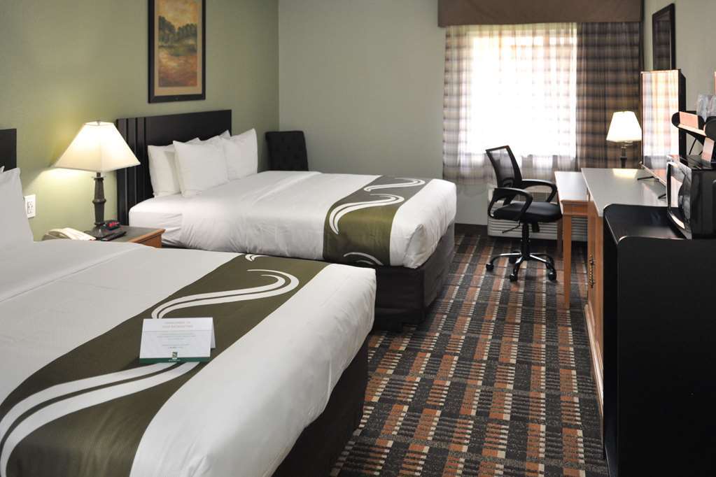 Quality Inn & Suites Plano East - Richardson Habitación foto
